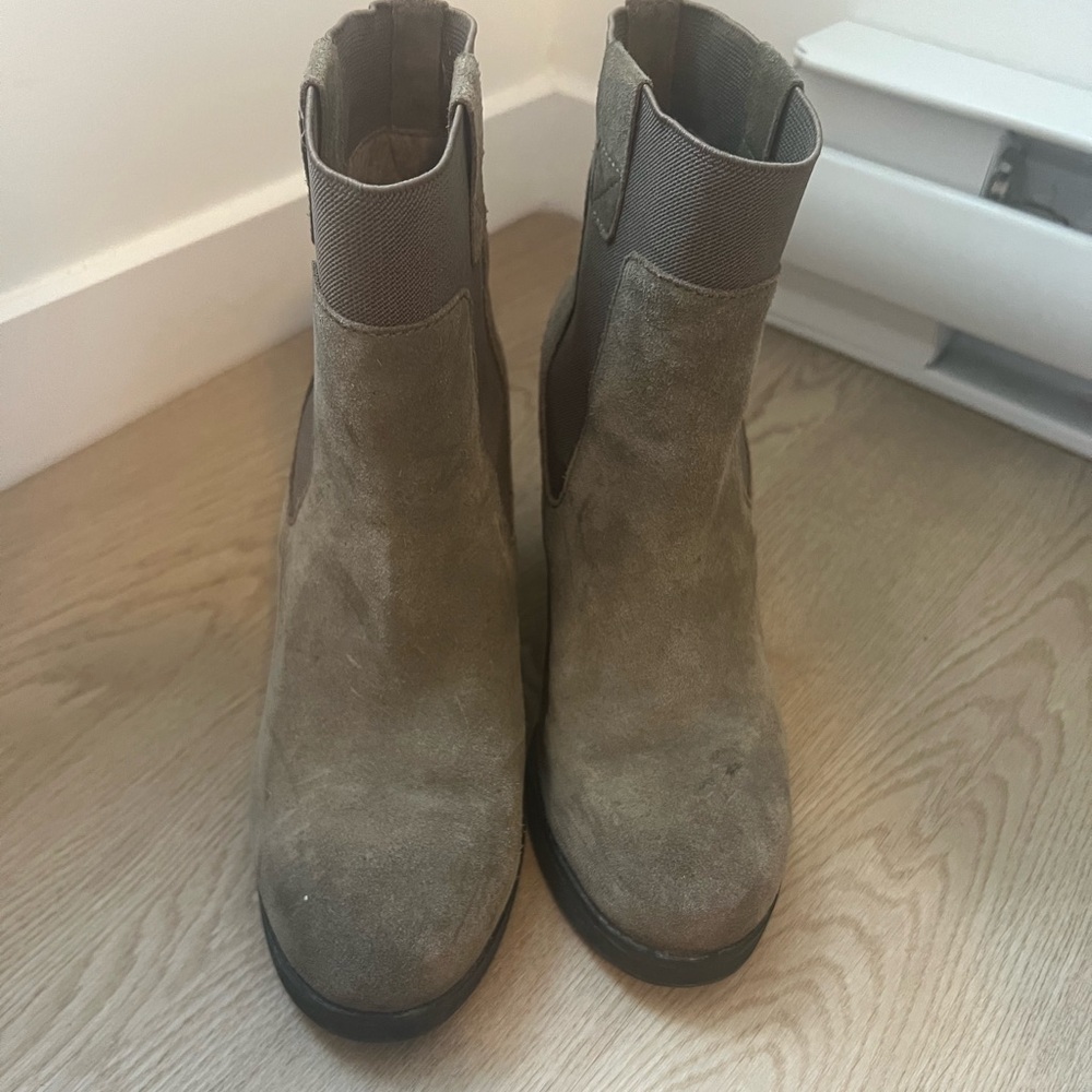 Design lab heeled boots